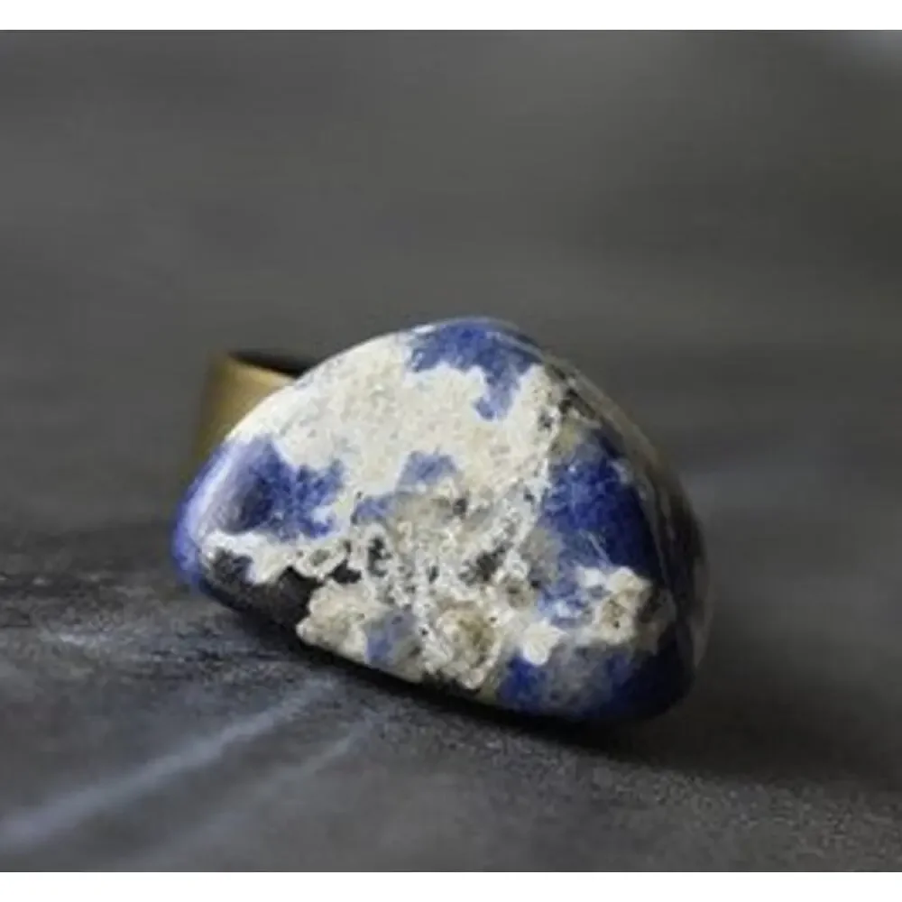 Designer's Ring with Sodalite Size 7.5